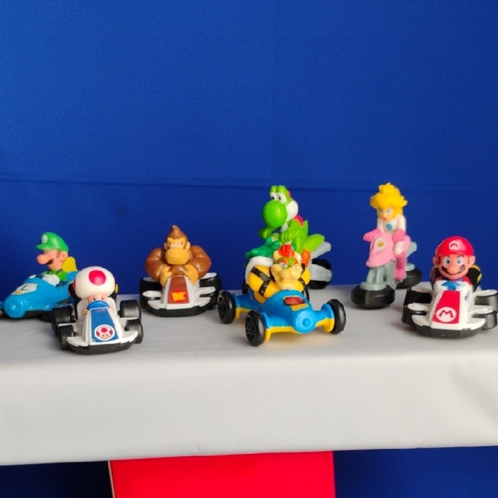 Mario Kart Toy Set - Multicolor